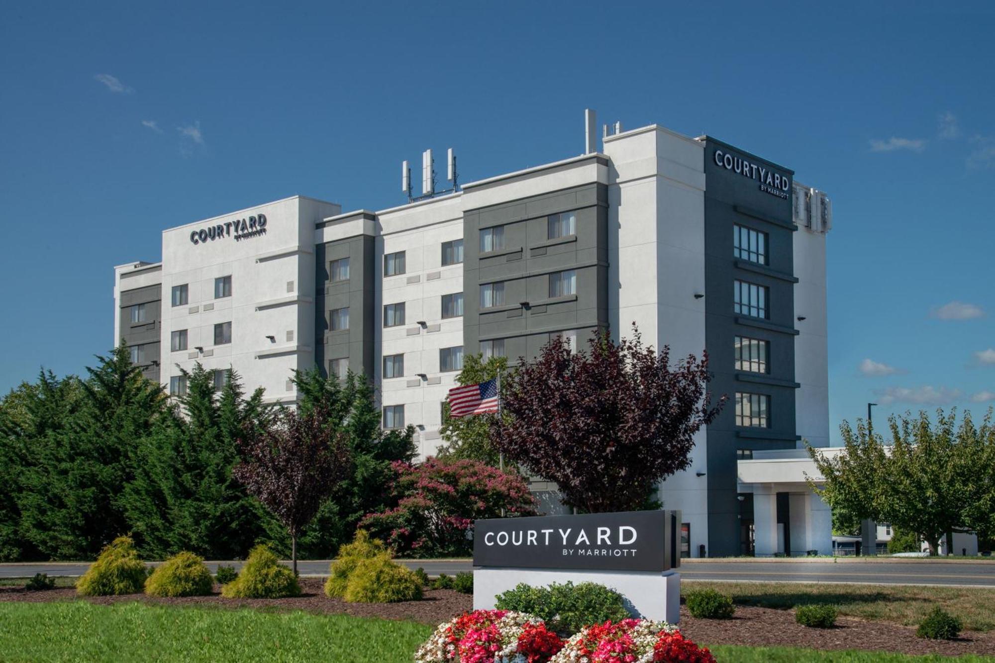 Courtyard By Marriott Hagerstown Hotel Exterior photo